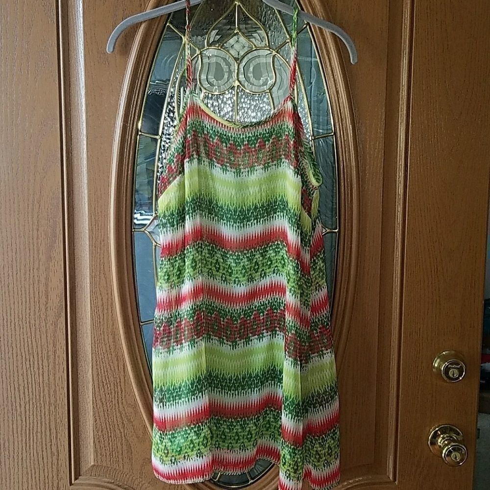 Cecico sleeveless tunic top Sz S